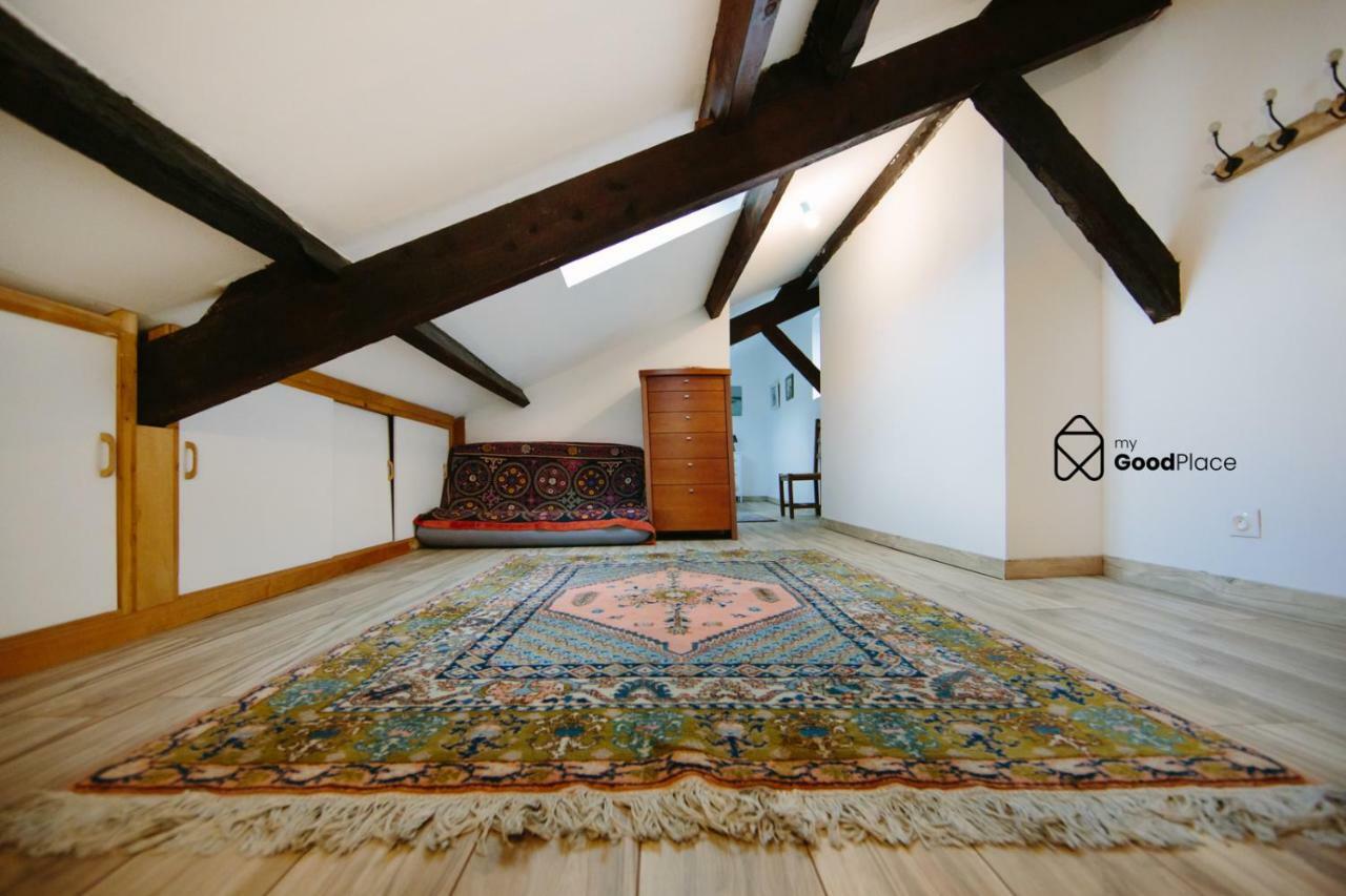 Le Petit Robin Apartment *